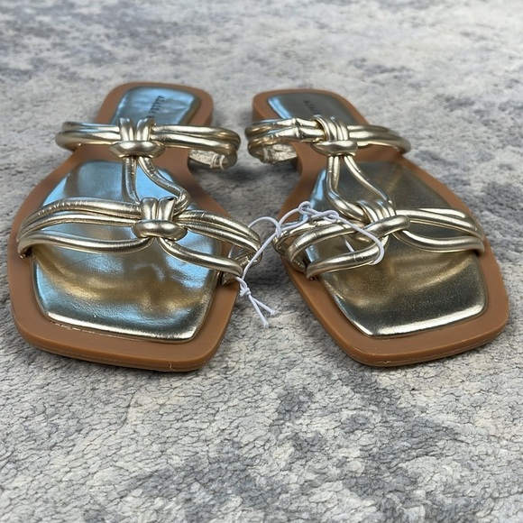 New Azalea Wang Stetson Sandals Gold Metallic Gladiator Strappy Flats Sz 7 - Picture 5 of 11